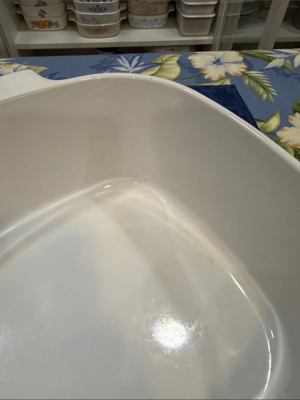 Corningware A-5-B Five Liter White Covered Casserole with Pastel Bouquet